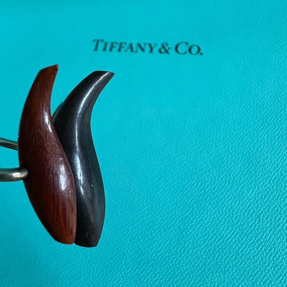 🌸🌸 Authentic Tiffany & Co. RARE Frank Gehry Fish Ring - Picture 4 of 16